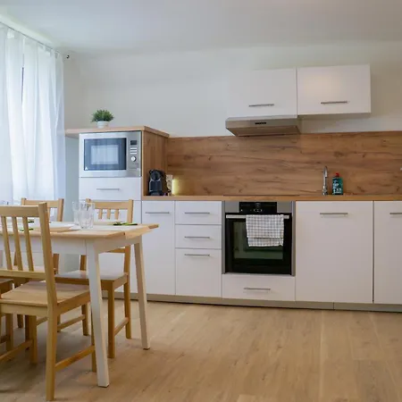 Apartment Apartments Home4Motion Steinfeldgasse